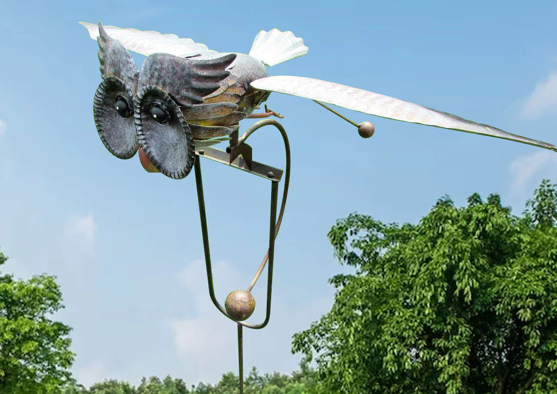 Artistic Metal Bird Wind Generator - Unique Garden Decor Ornaments