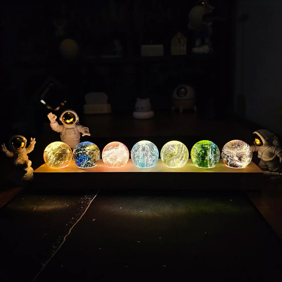 AuraGlow - Hypnotic Cosmic Lamp for Calming Ambiance