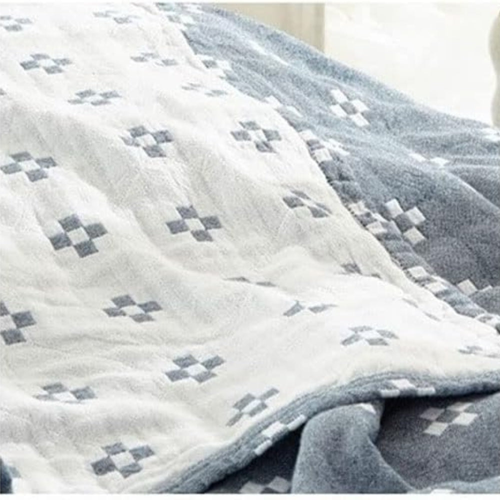 Diamond Dot Comfort Blanket - 100% Cotton, All-Season Softness