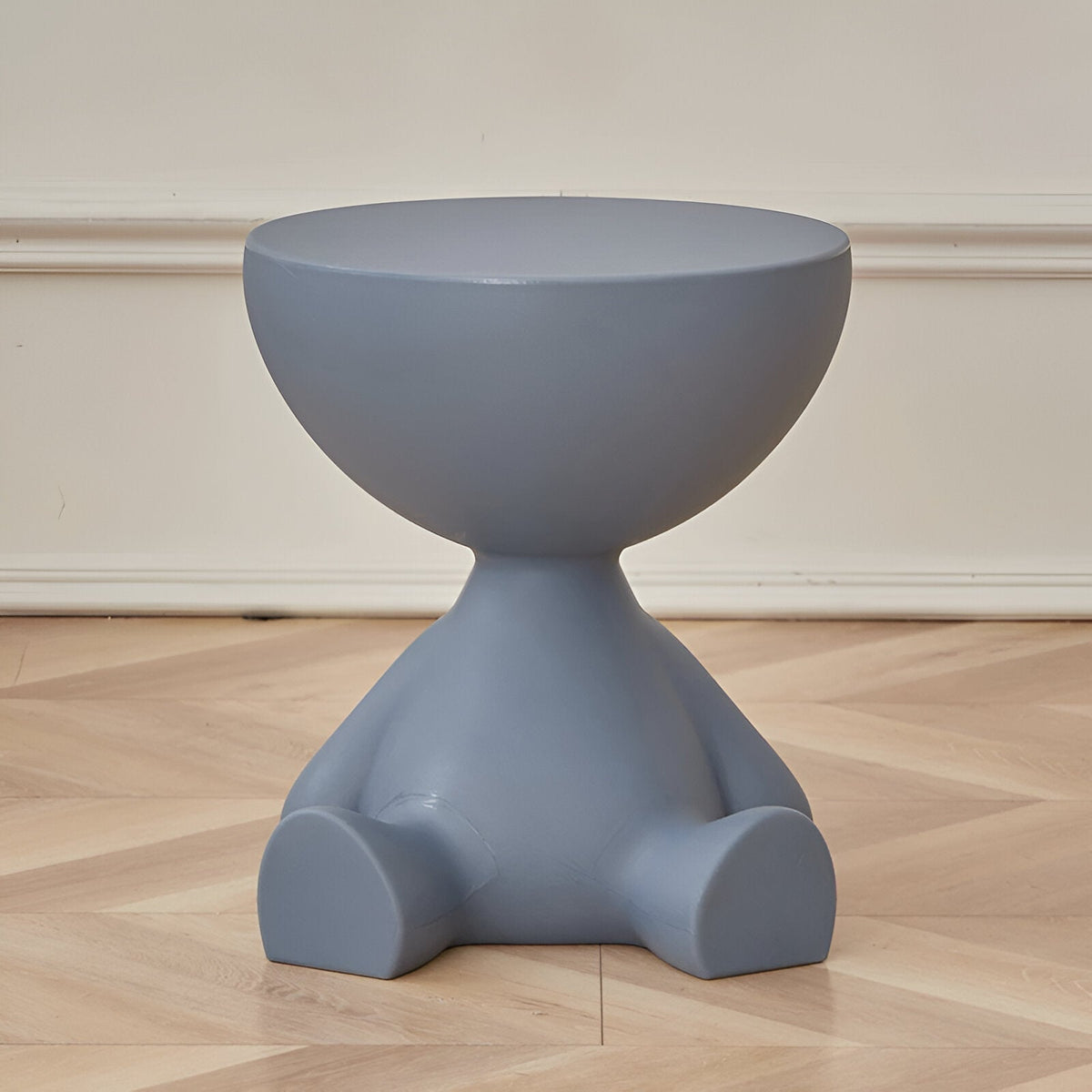 Elegant Round Black Coffee Table - Stylish Plastic Design for Modern Living Room
