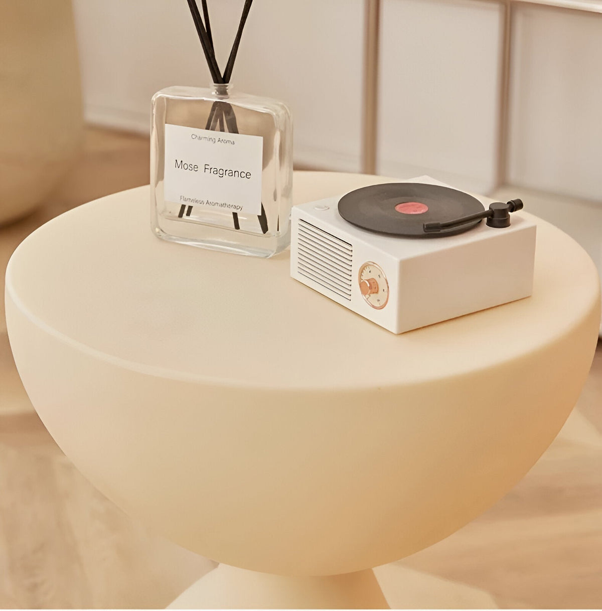 Elegant Round Black Coffee Table - Stylish Plastic Design for Modern Living Room