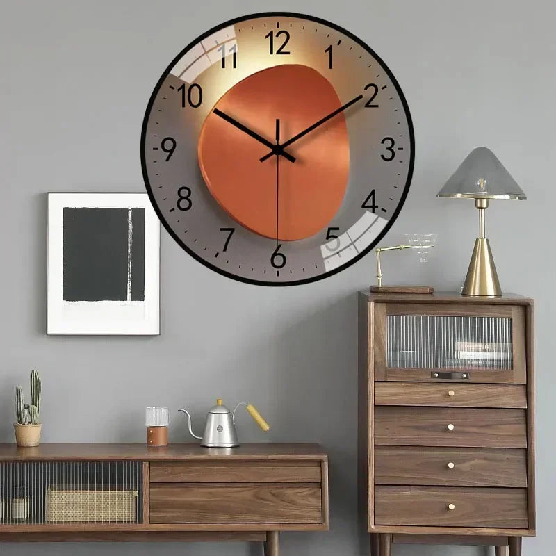 Elegant Silent Wall Clock - Gradient Gold Digital Design