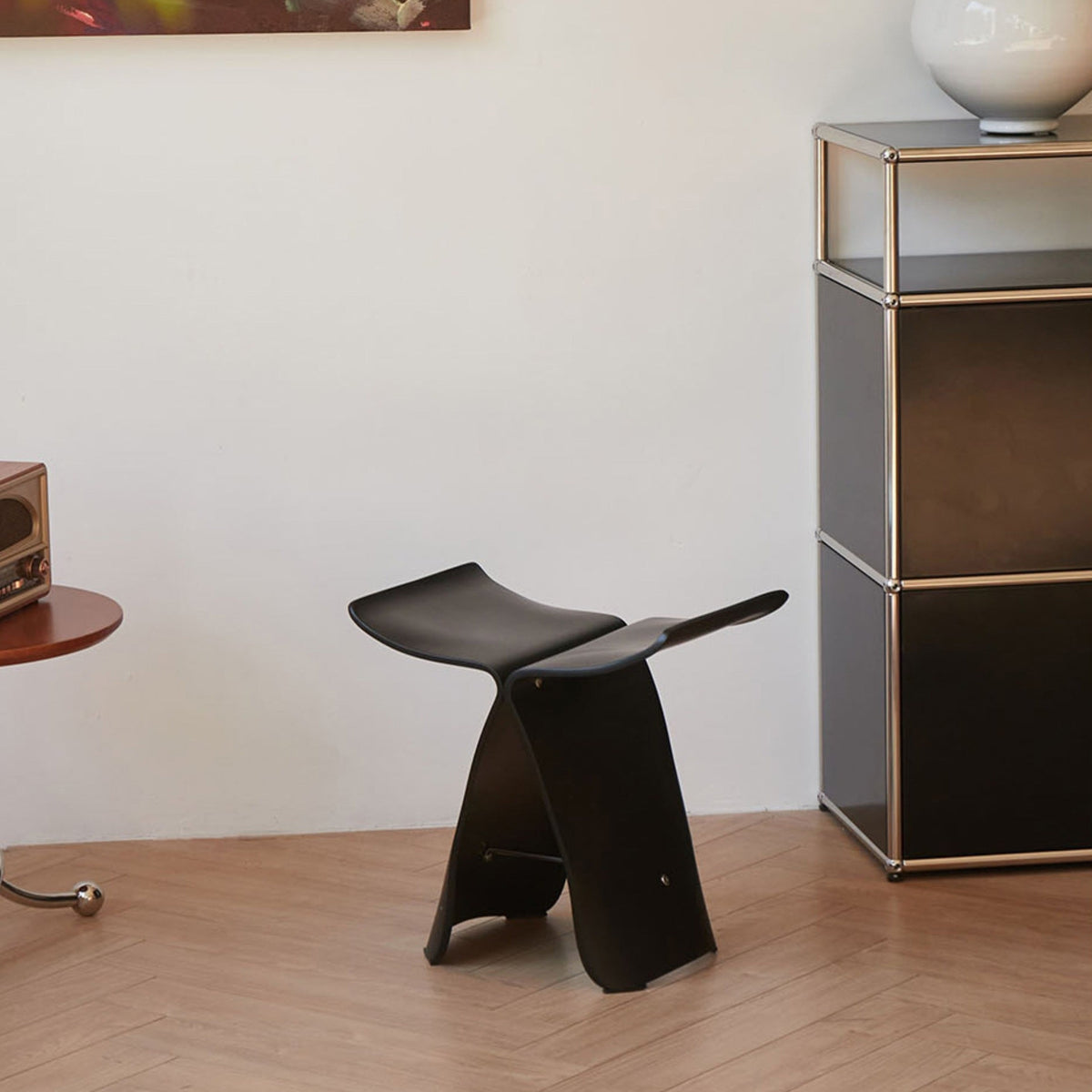 Elegant Solid Wood Butterfly Stool - Versatile Compact Seating