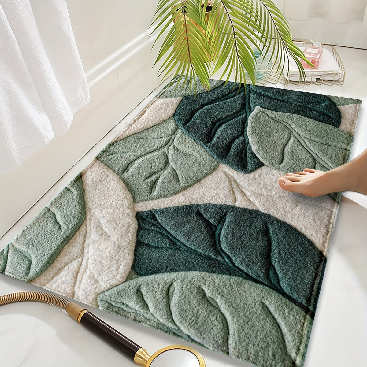Leaf Bath Mat - Soft Microfiber with Non-Slip Backing