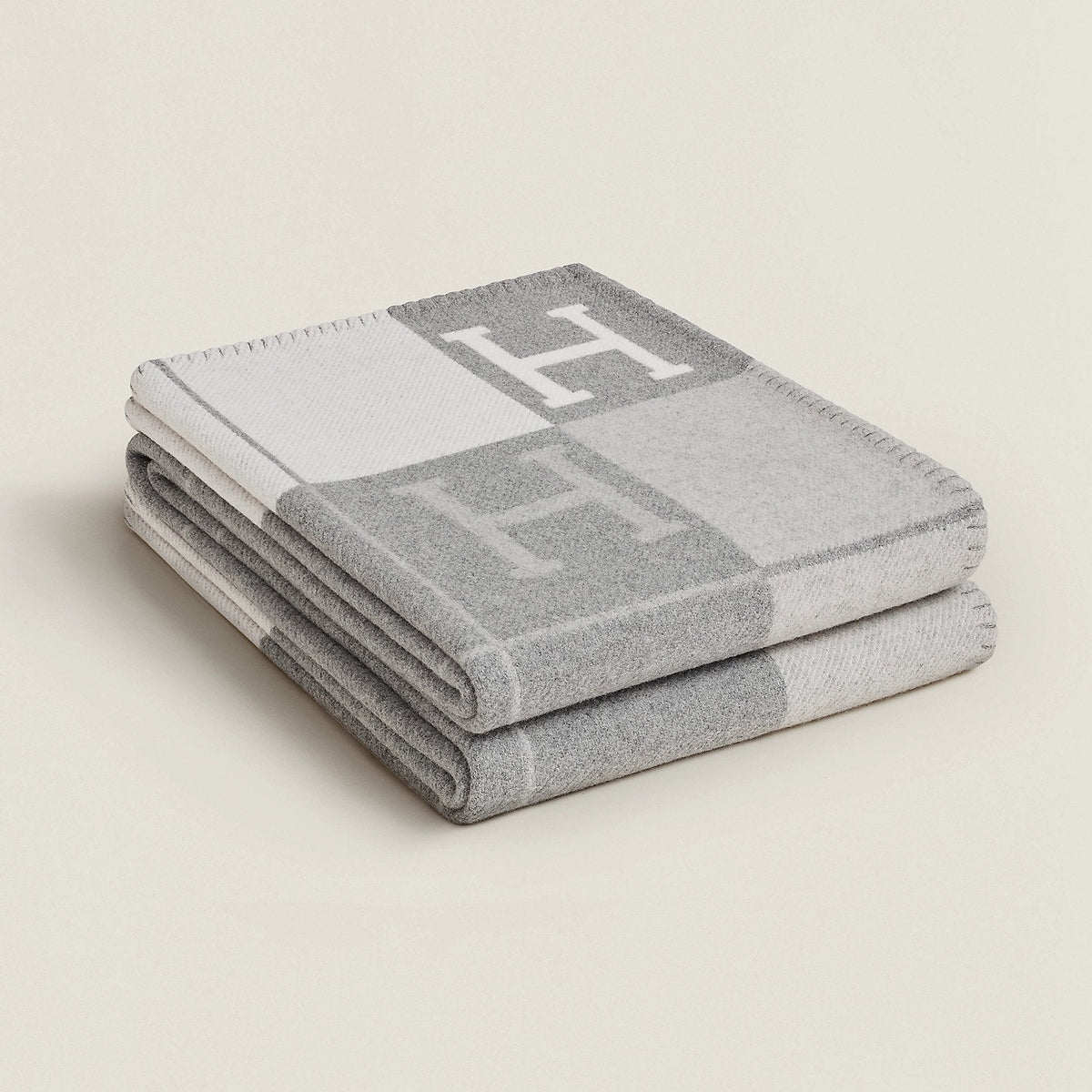 LuxBlanket - Cashmere Throw Blanket for Ultimate Comfort