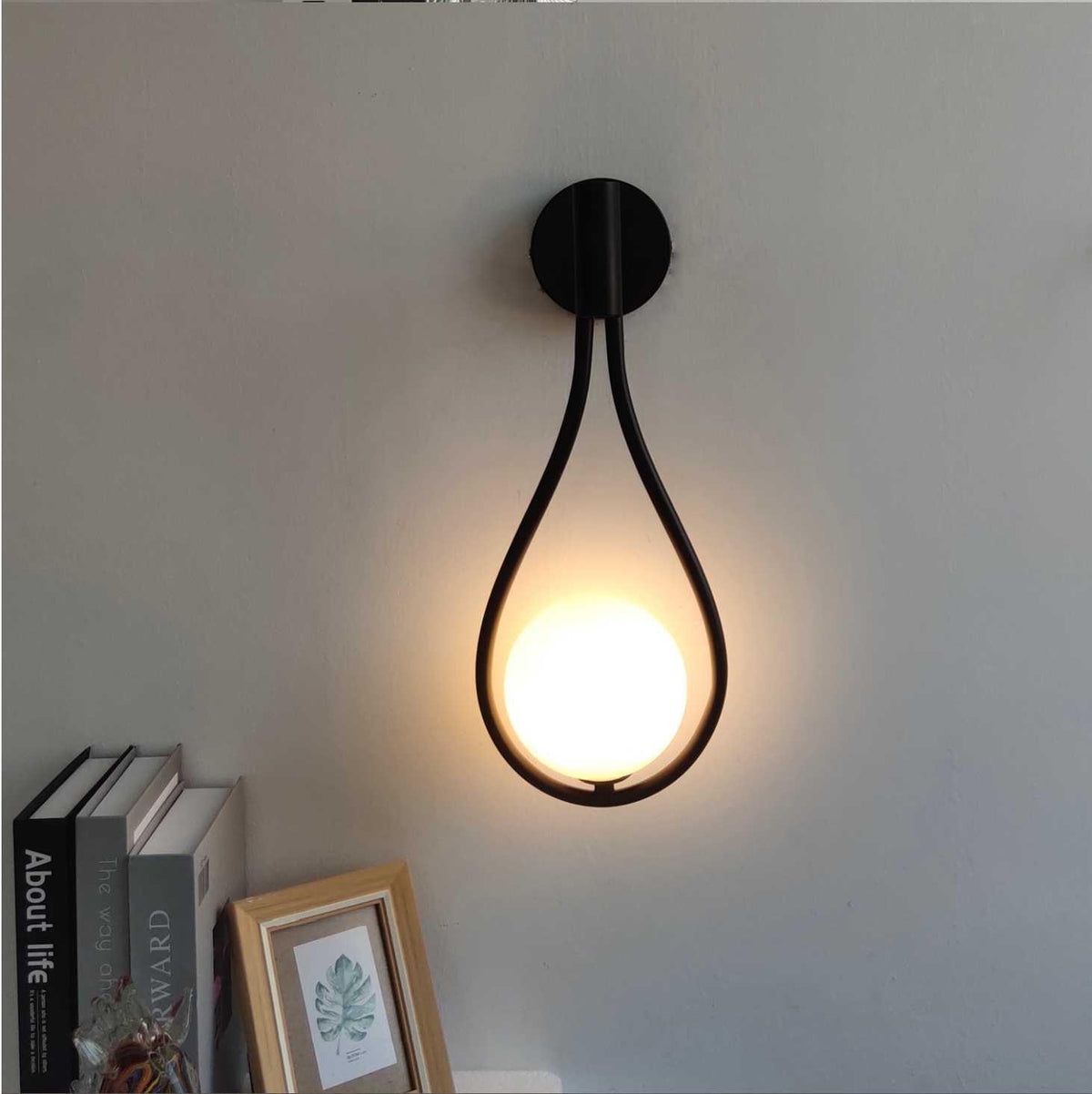 Nordic Wall Light - Sleek Modern Accent Lamp for Interiors