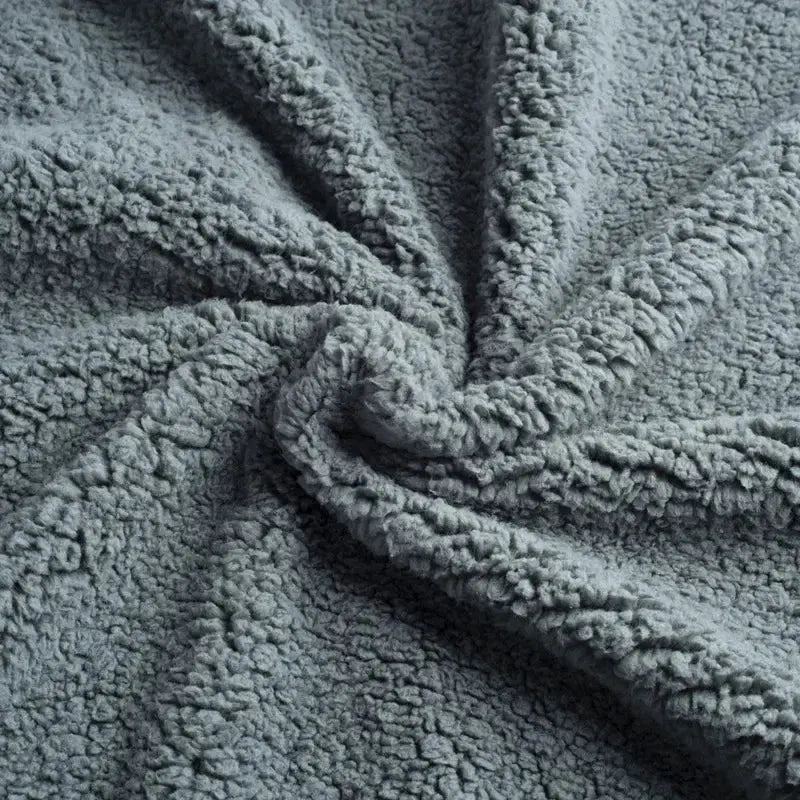 Reversible Flannel & Sherpa Bond Blanket for Cozy Comfort