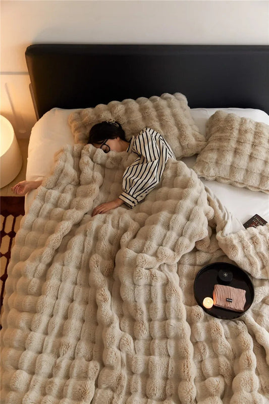 SnuggleSoft Fleece Blanket - Reversible Fluffy Throw for All-Season Comfort