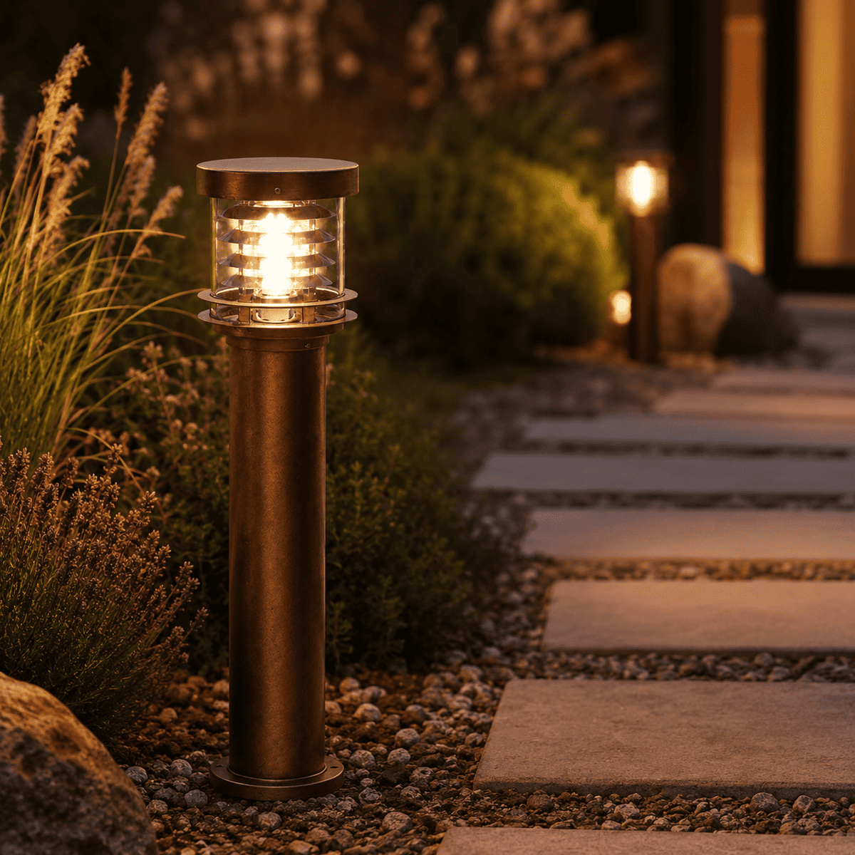 Oriva - Outdoor LED Bollard Light IP65 Solar or Hardwired